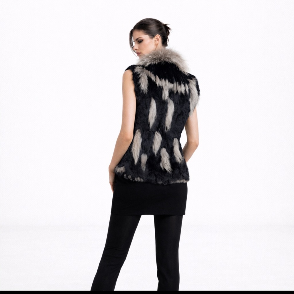 Real genuine knit Fur Trimmed Vest